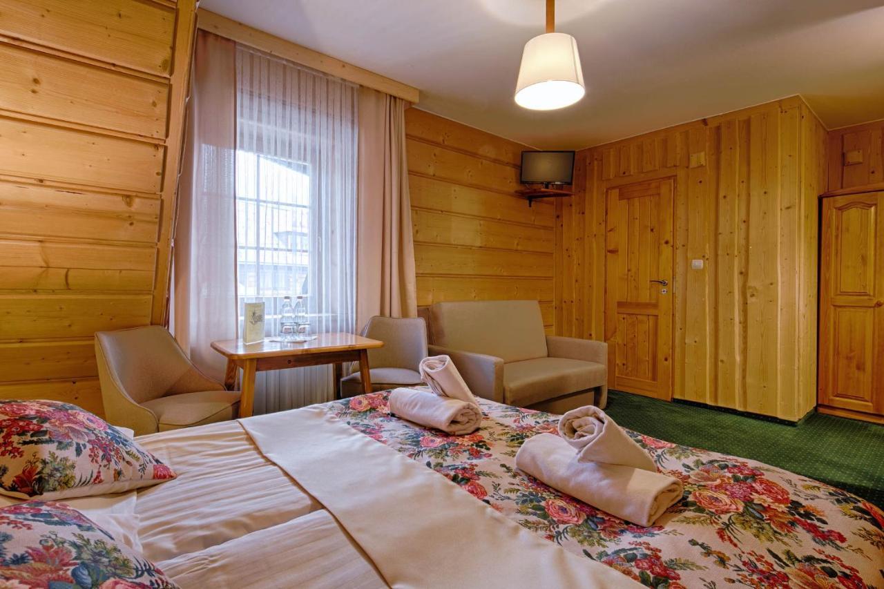 Goralski Gosciniec & Spa โปโรนิน ภายนอก รูปภาพ